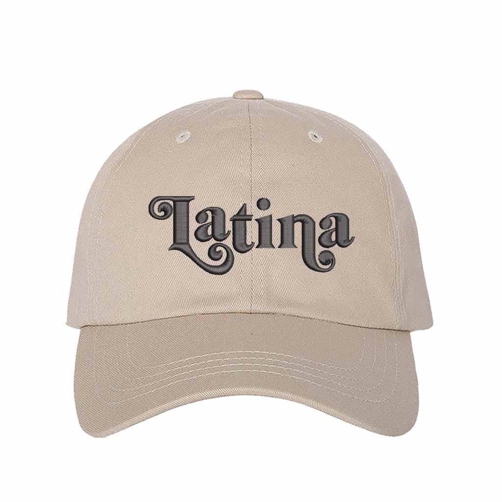 Latina Retro – Embroidered Baseball Hat